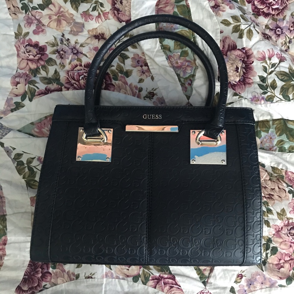 GUESS Tote/Satchel